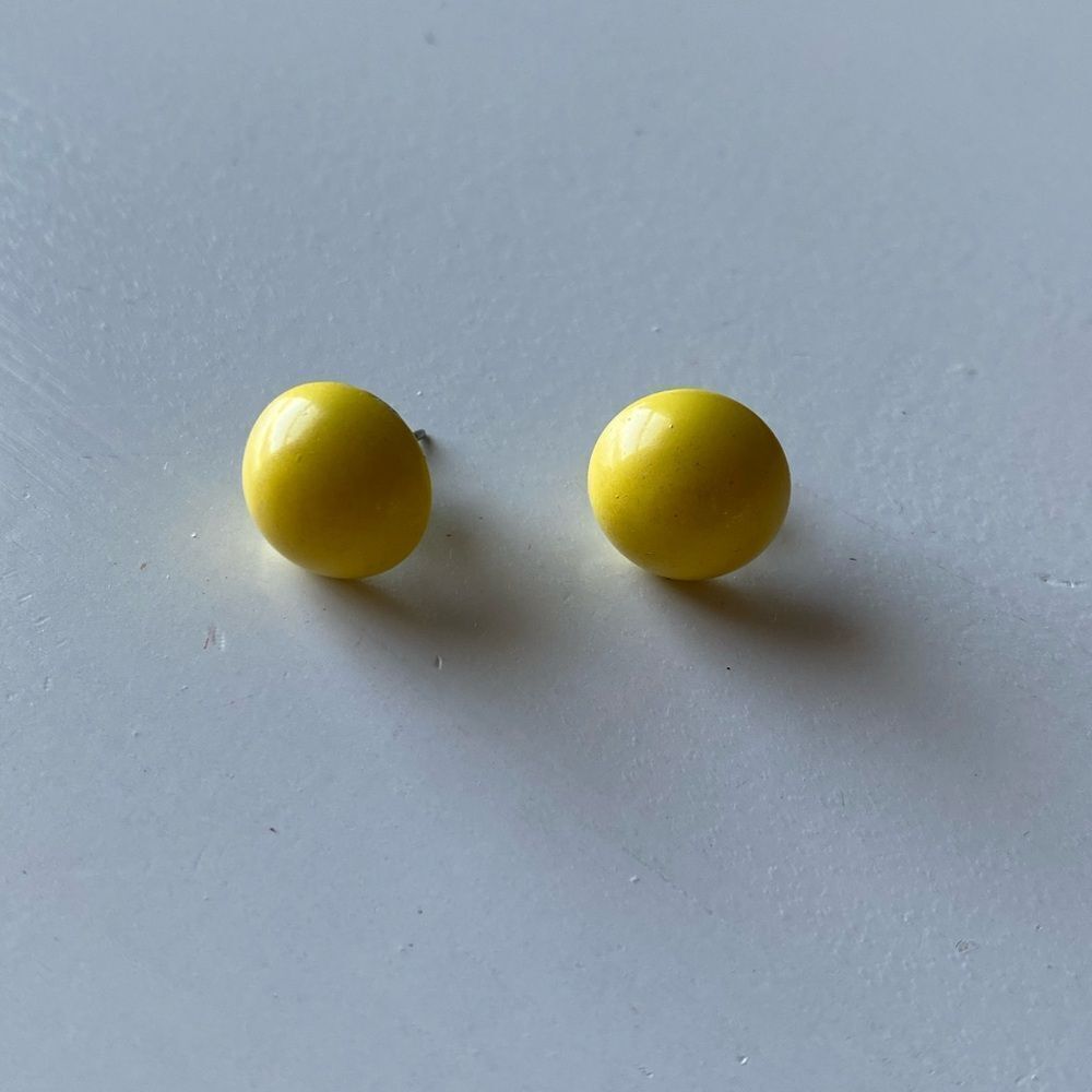 Retro Yellow Stud Earrings - Rounded Gumdrop Style Vintage Stick-back Earrings
